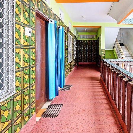 Hotel O Sri Ram Guest House Пури Екстериор снимка
