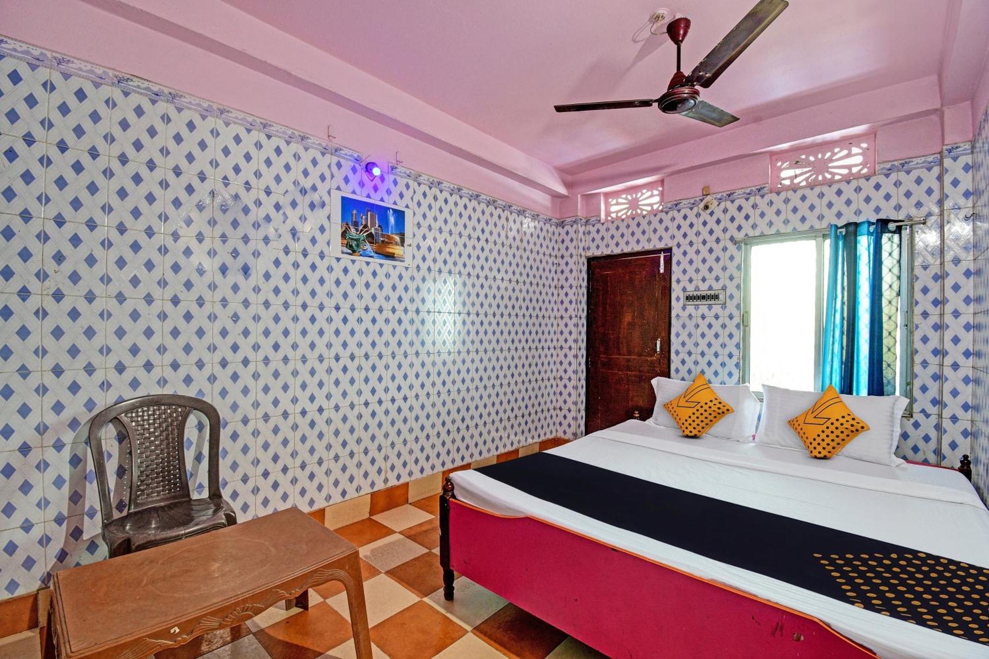 Hotel O Sri Ram Guest House Пури Екстериор снимка