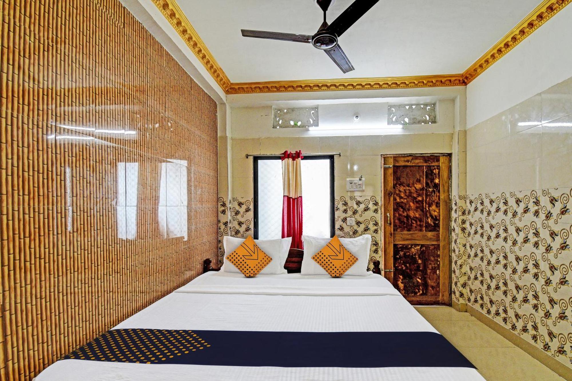 Hotel O Sri Ram Guest House Пури Екстериор снимка